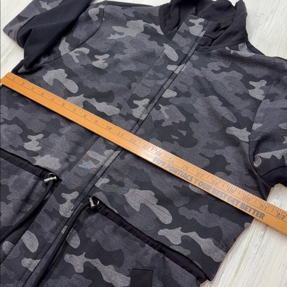 Cabi ATC Gray Camouflage Jacket and matching ATC Leggings Set Sz L/M - Picture 6 of 16